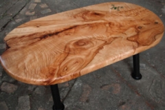 camphor-slab-table
